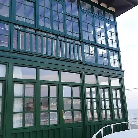 El Muelle Apartment Comillas