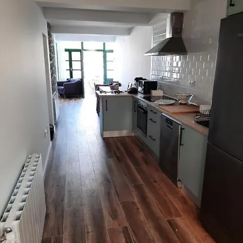 El Muelle * 柯米拉斯